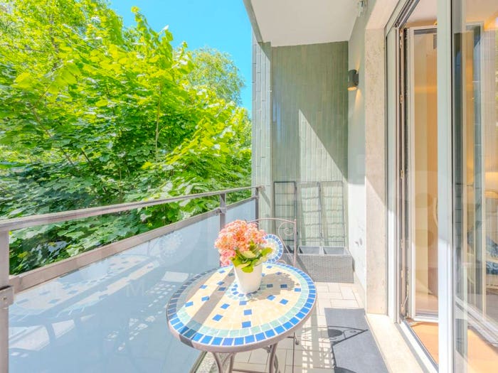 Appartamento quadrilocale in vendita in Via Raffaello Sanzio, De Angeli, Milano