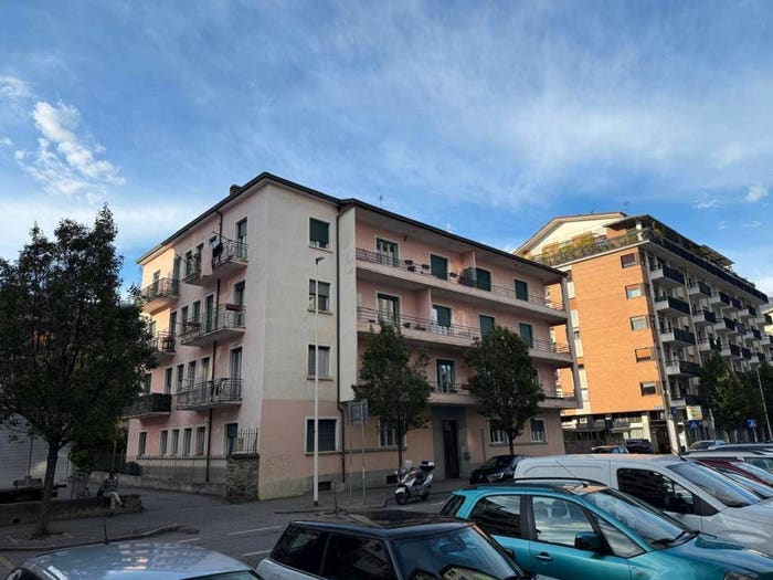 Appartamento con 5 locali in vendita in Via Torino, Centro, Aosta