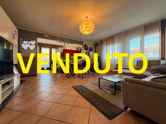 Appartamento trilocale in vendita in Centro, Fiume Veneto