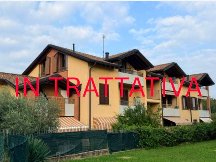 Appartamento bilocale in vendita in Via Pier Amato Perretta, Centro, Olgiate Comasco