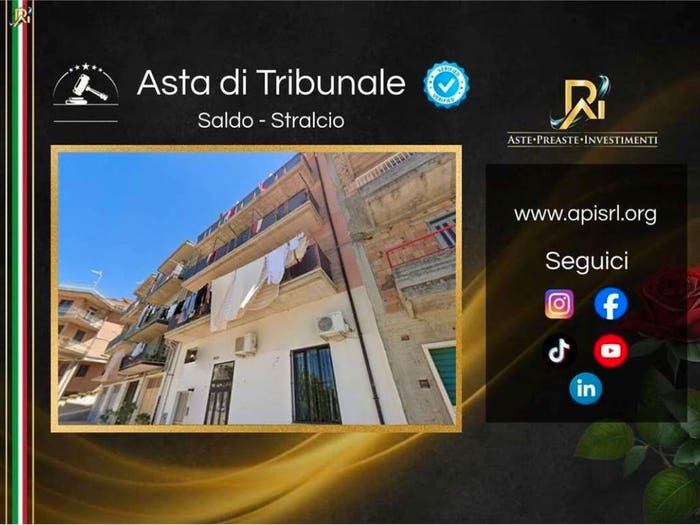Casa bilocale in vendita in Via Regina Margherita, Celenza Valfortore