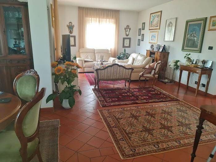 Casa con 6 locali in vendita in Via Giovanni Pascoli, Stadio Sant'Antonio Marasio, Carrara