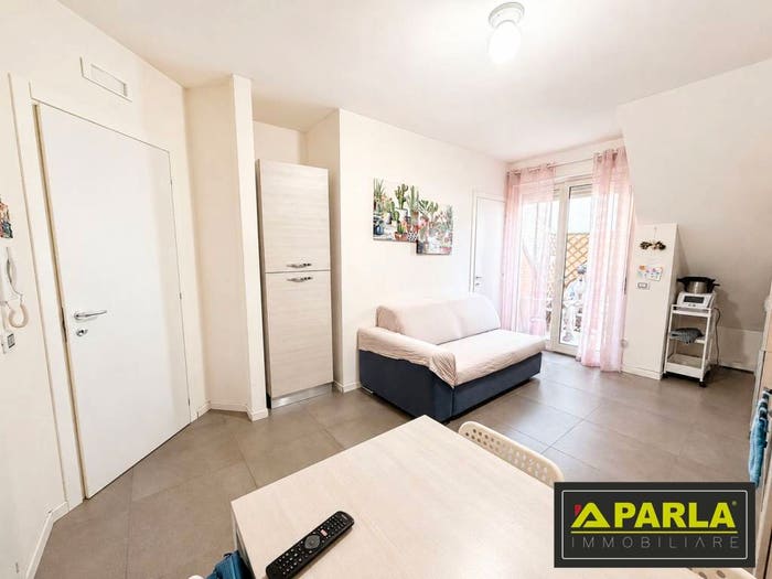 Appartamento con 5 locali in vendita in Via Arcivescovo Romero, Canicattì