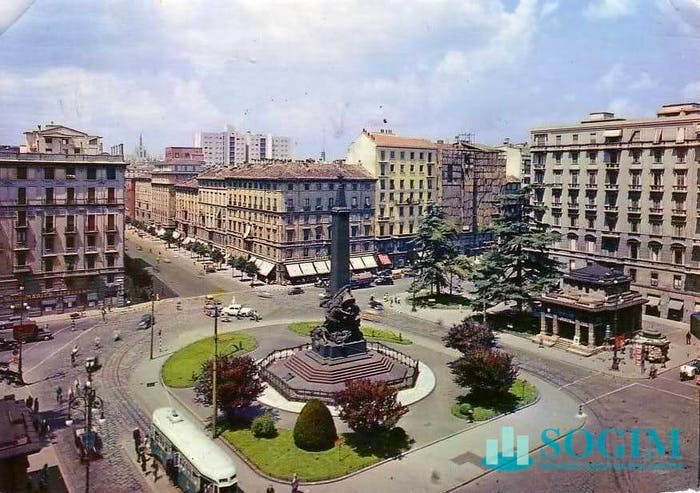 Appartamento quadrilocale in vendita in Piazza V Giornate, Montenero, Milano