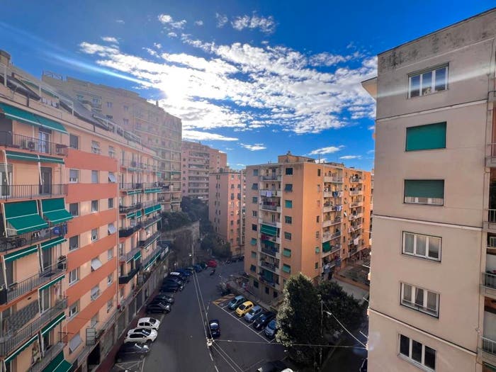 Appartamento con 5 locali in vendita in Via Aurelio Robino, Marassi, Genova
