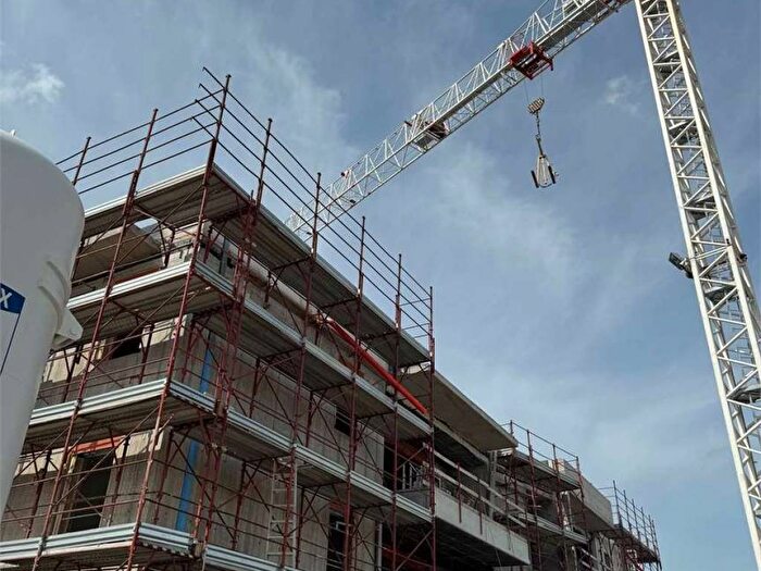 Appartamento quadrilocale in vendita in Via Sergio Mischi, Villafranca di Verona