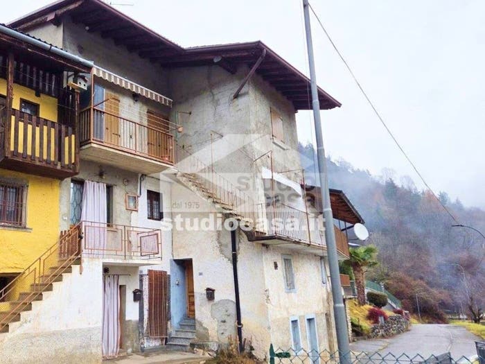 Appartamento bilocale in vendita in Ardesio
