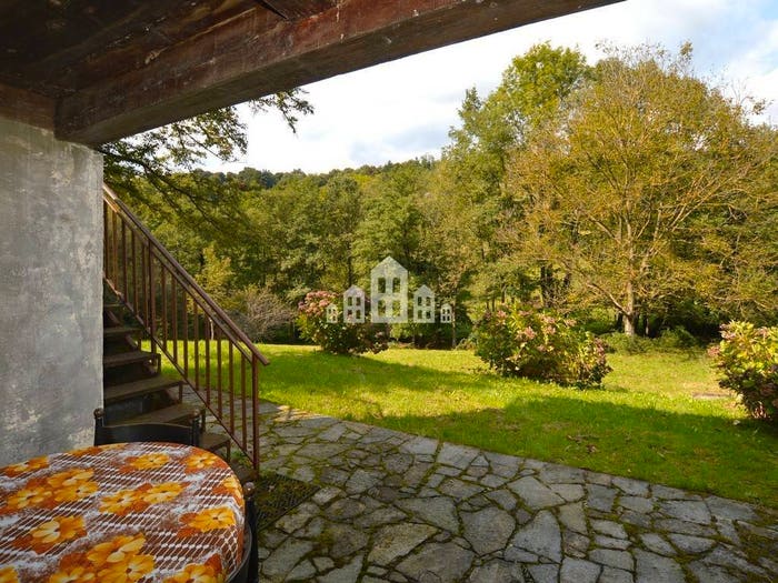 Casa bilocale in vendita in Bora di Col, Valchiusa
