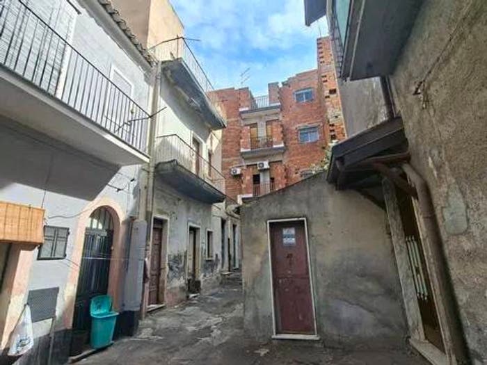 Casa trilocale in vendita in Via Mignemi No Number, Paternò