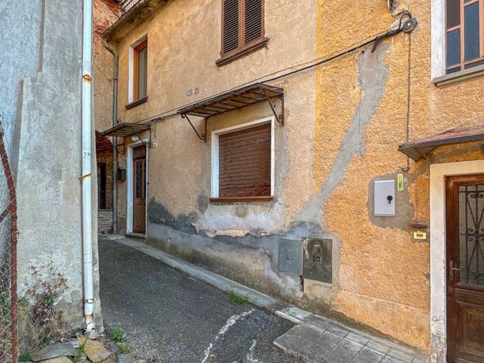Casa con 5 locali in vendita in Frazione Bulliana, Bulliana Vico, Valdilana