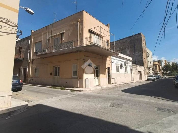 Appartamento quadrilocale in vendita in Via A Castiglione, Centro, Mazara del Vallo