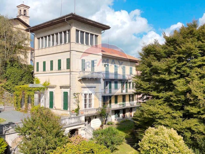 Casa con 6 locali in vendita in via Clemente Vercellone, Sordevolo