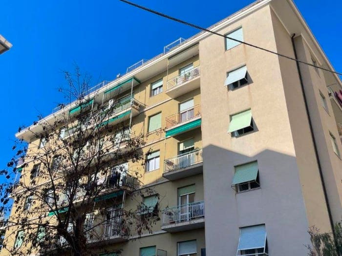 Appartamento quadrilocale in vendita in Via Annibale Passaggi, Sturla, Genova