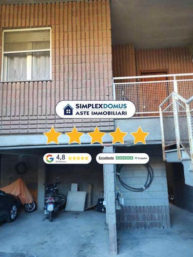 Appartamento con 5 locali in vendita in Via Carlandi, Manziana