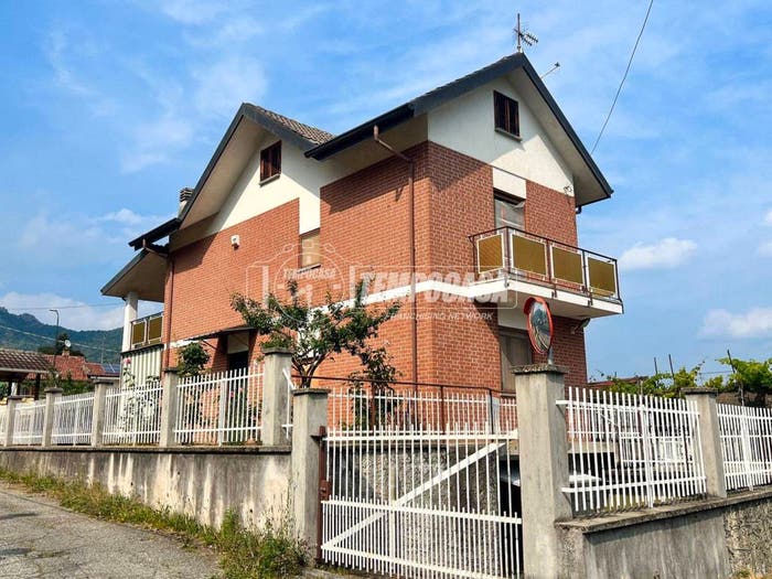 Appartamento con 5 locali in vendita in Strada Muriatera, Cantalupa