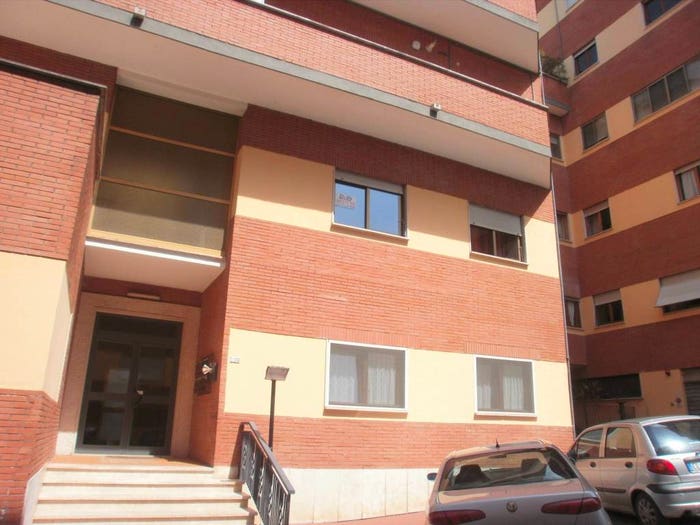 Appartamento trilocale in vendita in Via Vecchia Fiuggi, Fiuggi
