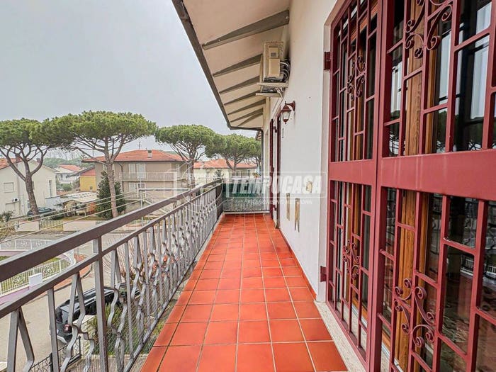 Appartamento trilocale in vendita in Via dei Mughetti, Malva, Cervia