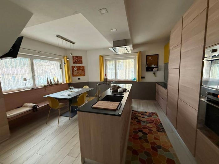 Appartamento trilocale in vendita in Via Ettore Sottsass, Centro, Predazzo