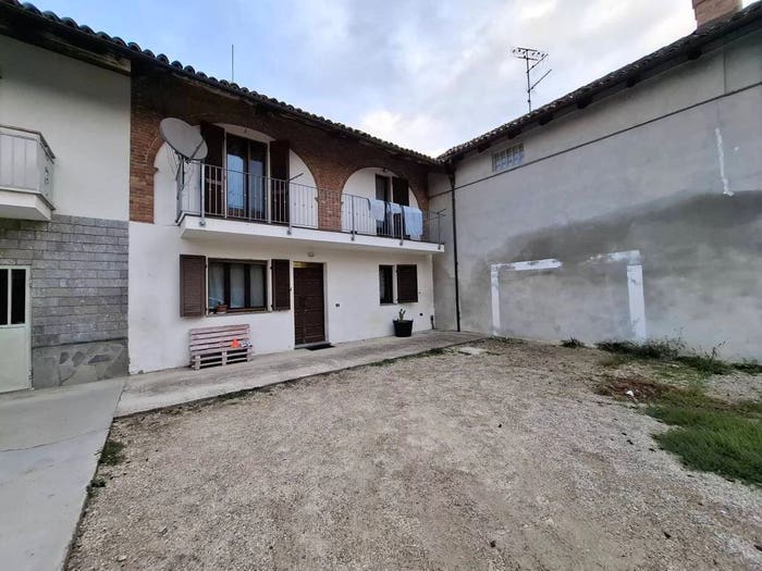 Casa quadrilocale in vendita in Via Tanaro, Canove, Govone