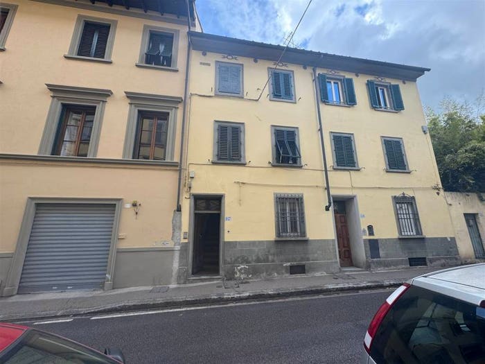 Appartamento trilocale in vendita in Santo Spirito, Firenze