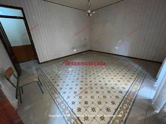 Casa quadrilocale in vendita in Via Carmelo Maneri, Marineo
