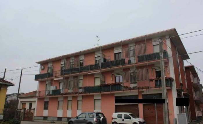 Appartamento bilocale in vendita in Via Giacomo Leopardi, Centro, Lonate Pozzolo