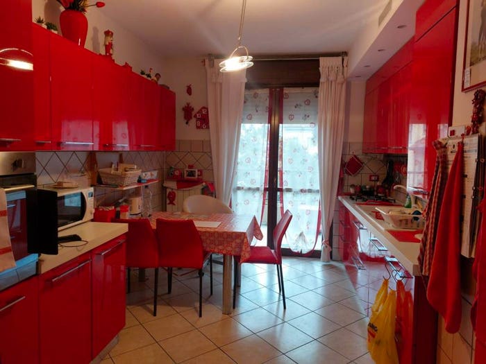 Appartamento trilocale in vendita in Viale Giuseppe Mazzini, Abbiategrasso
