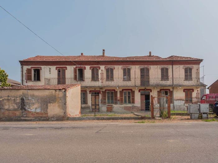 Casa con 6 locali in vendita in Via Roma, Grana Monferrato