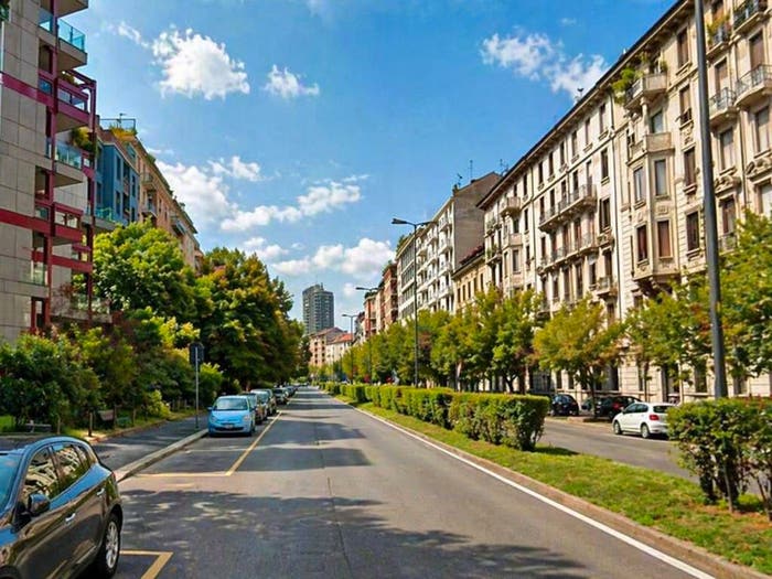 Appartamento con 6 locali in vendita in Viale Emilio Caldara, Porta Romana Medaglie d'Oro, Milano