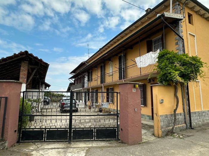 Casa con 6 locali in vendita in Via Torre Beretti, Frascarolo