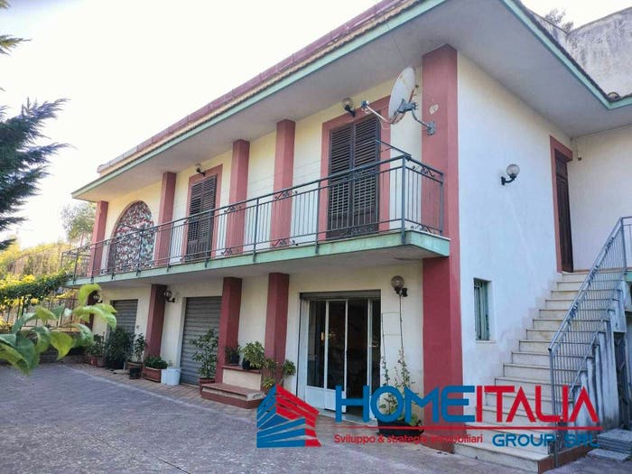 Casa con 6 locali in vendita in Via Toscana, Belmonte Mezzagno