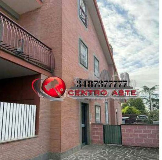 Appartamento con 5 locali in vendita in Via Bondeno Vitinia RM Italia, Vitinia, Roma