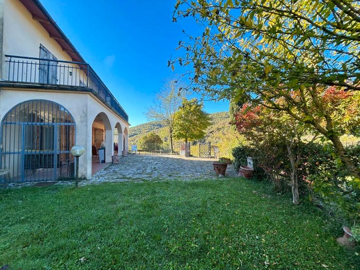 Casa con 6 locali in vendita in Via Cintoia Alta, Greve in Chianti
