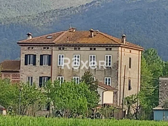 Casa con 6 locali in vendita in Via dei Boschi, Verciano Guamo, Capannori