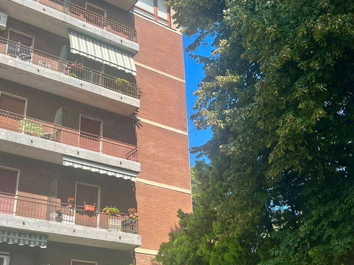 Appartamento trilocale in vendita in Via Cesare Battisti, Centro, Carate Brianza
