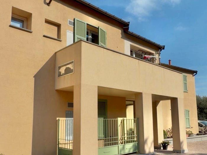 Appartamento trilocale in vendita in Salita Pino Grosso, Porto Maurizio, Imperia