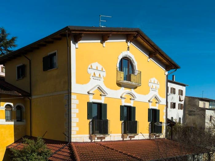 Casa con 6 locali in vendita in Calata Sant'Antonio, Magliano De'Marsi, Magliano de' Marsi