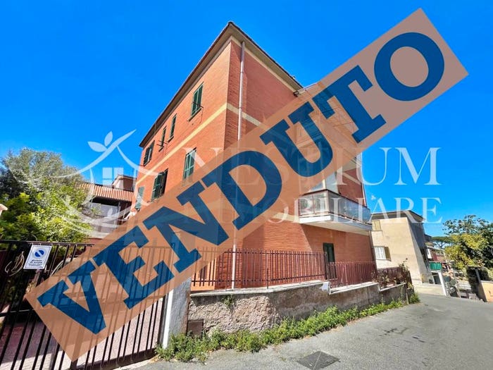 Appartamento bilocale in vendita in Via dei Bandinelli, Pisana Bravetta, Roma