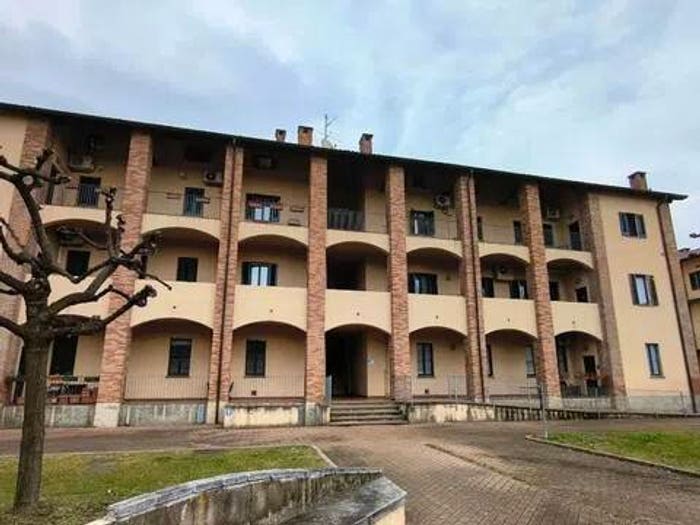 Appartamento trilocale in vendita in Via Dell'Immacolata SNC, Centro, Carate Brianza
