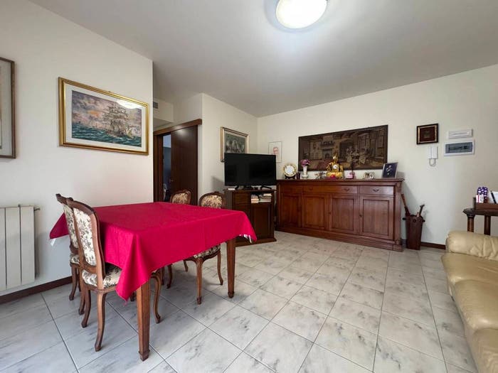 Appartamento quadrilocale in vendita in Via Alessandro Manzoni, Centro, Dalmine