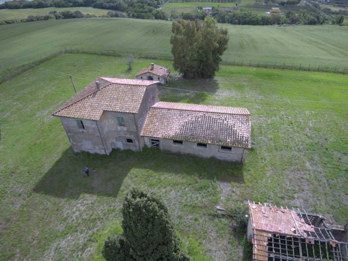 Casa con 6 locali in vendita in Via Nettunense, Campoleone Di Lanuvio, Lanuvio