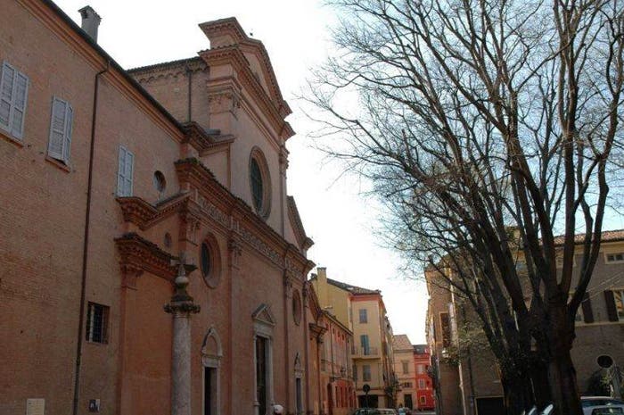 Appartamento con 6 locali in vendita in Via Mascherella, Centro Storico, Modena