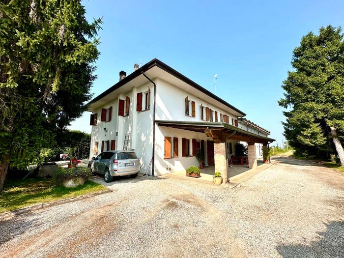 Casa con 5 locali in vendita in Via Alessandro Manzoni, Vecchio Castello, Piazzola sul Brenta