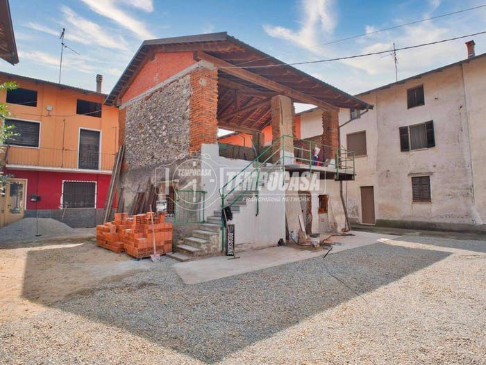 Appartamento bilocale in vendita in Via Roma, Ghislarengo