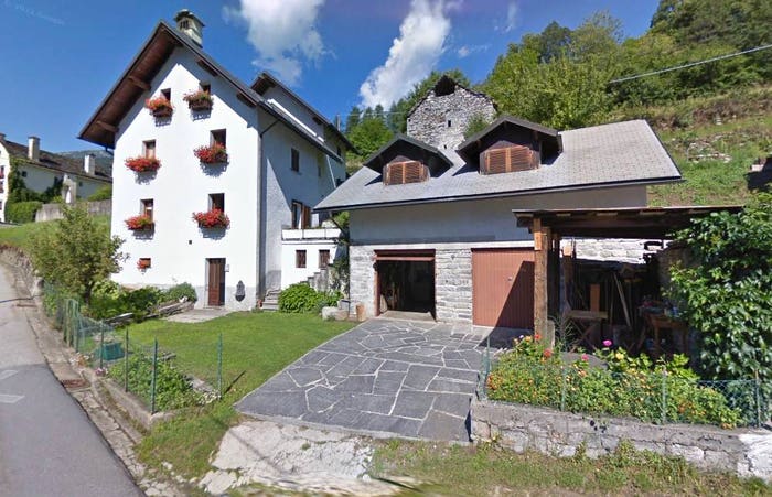 Casa con 6 locali in vendita in Località Cresta, Centro, Premia