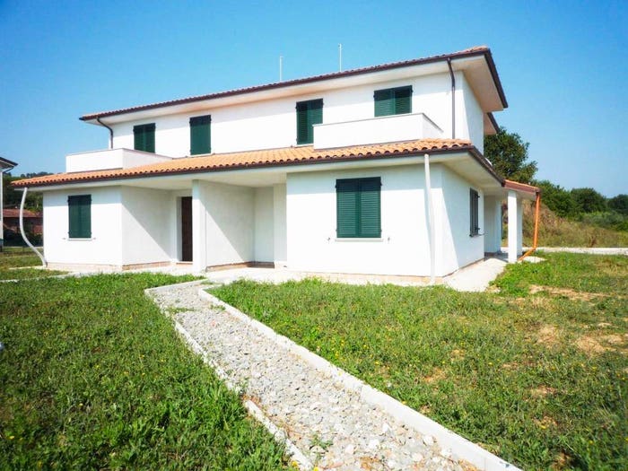 Casa con 6 locali in vendita in Via Carlo IV, Centro, Montecarlo