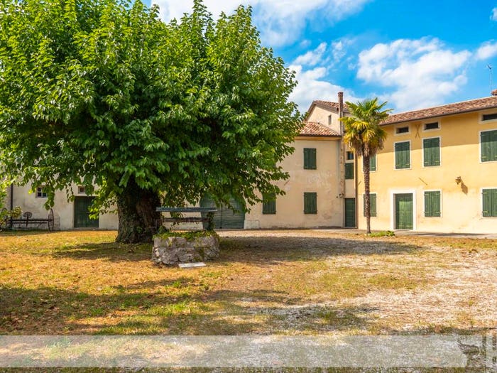 Casa con 6 locali in vendita in Via Roma, Godega, Godega di Sant'Urbano