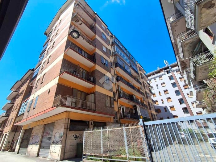 Appartamento trilocale in vendita in Via Sottotenente Giovanni Iannaccone Medaglia d'oro, Emanuele II C Colombo Morelli e Silvati, Avellino