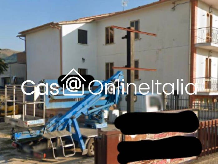Appartamento con 6 locali in vendita in Via Antonio Montinaro, Fontanelle, Gubbio