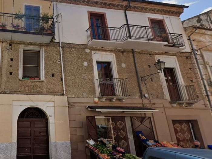 Appartamento trilocale in vendita in Via Giuseppe Garibaldi, Nicastro Sambiase, Lamezia Terme